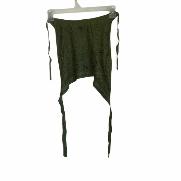 🌻 Becca’s tie back halter top - Picture 5 of 5